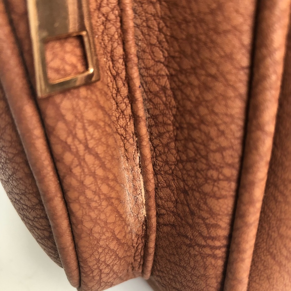 Fashion Backpack | Detailed Camel Vegan Leather - Picture 16 of 16